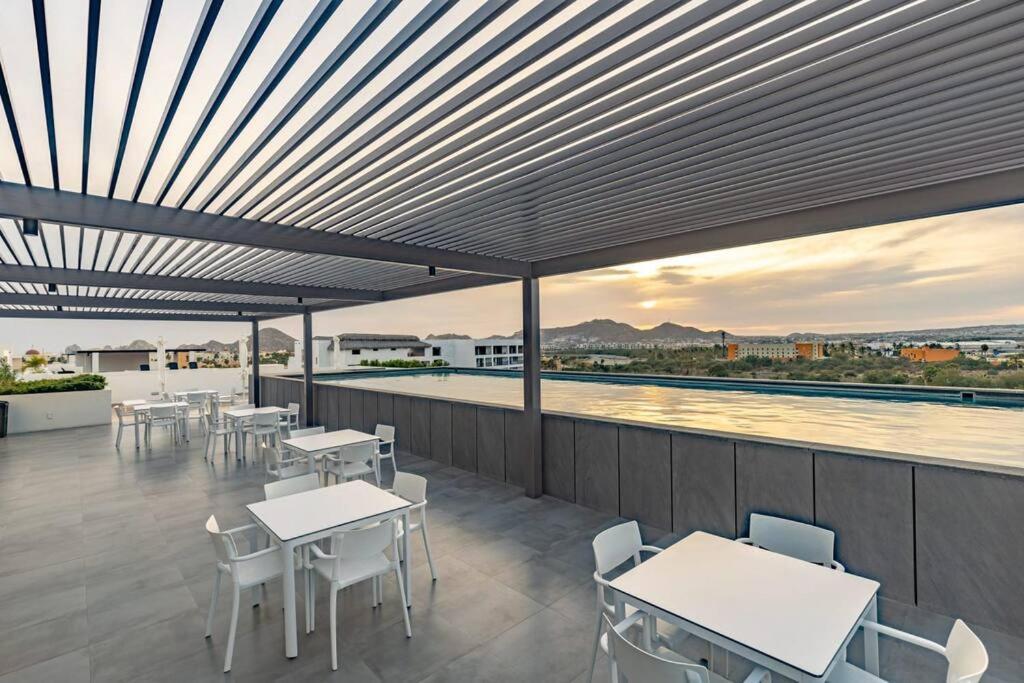 Endless Summer - 2Bed 2Bath Condo - Seasonly Heated Pool With Ocean Views - 5Min Walk To Beach - Fibre Internet - Sleeps 6 Cabo San Lucas Exterior photo